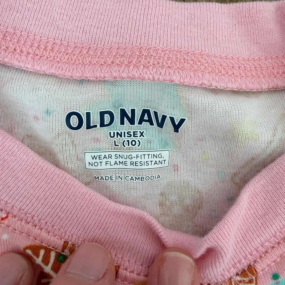 🎄✨ Old Navy Girls Pink Gingerbread Cookie Pajama Set L/10 ✨🎄